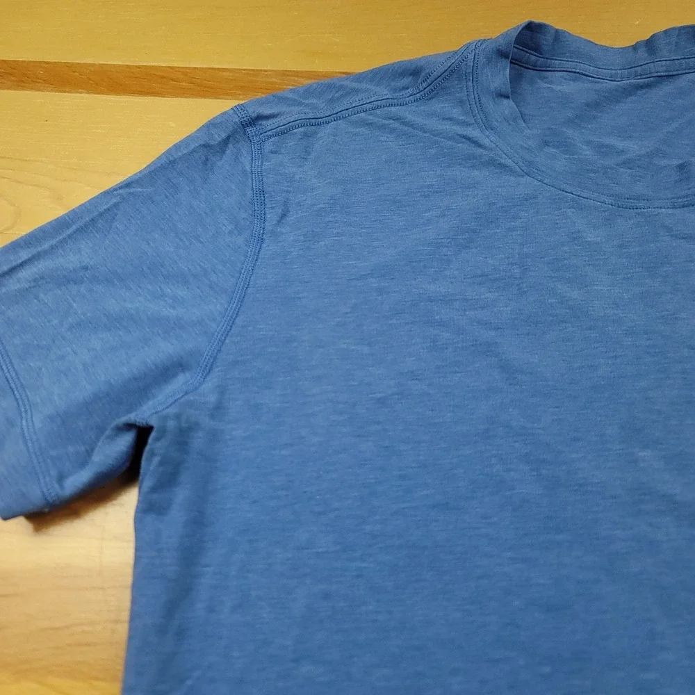 Lululemon Crew Neck T Shirt Blue Heathered Short Sleeve Athleisure Women